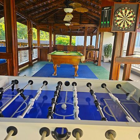 Mais Oui Villa Discovery Bay Esterno foto