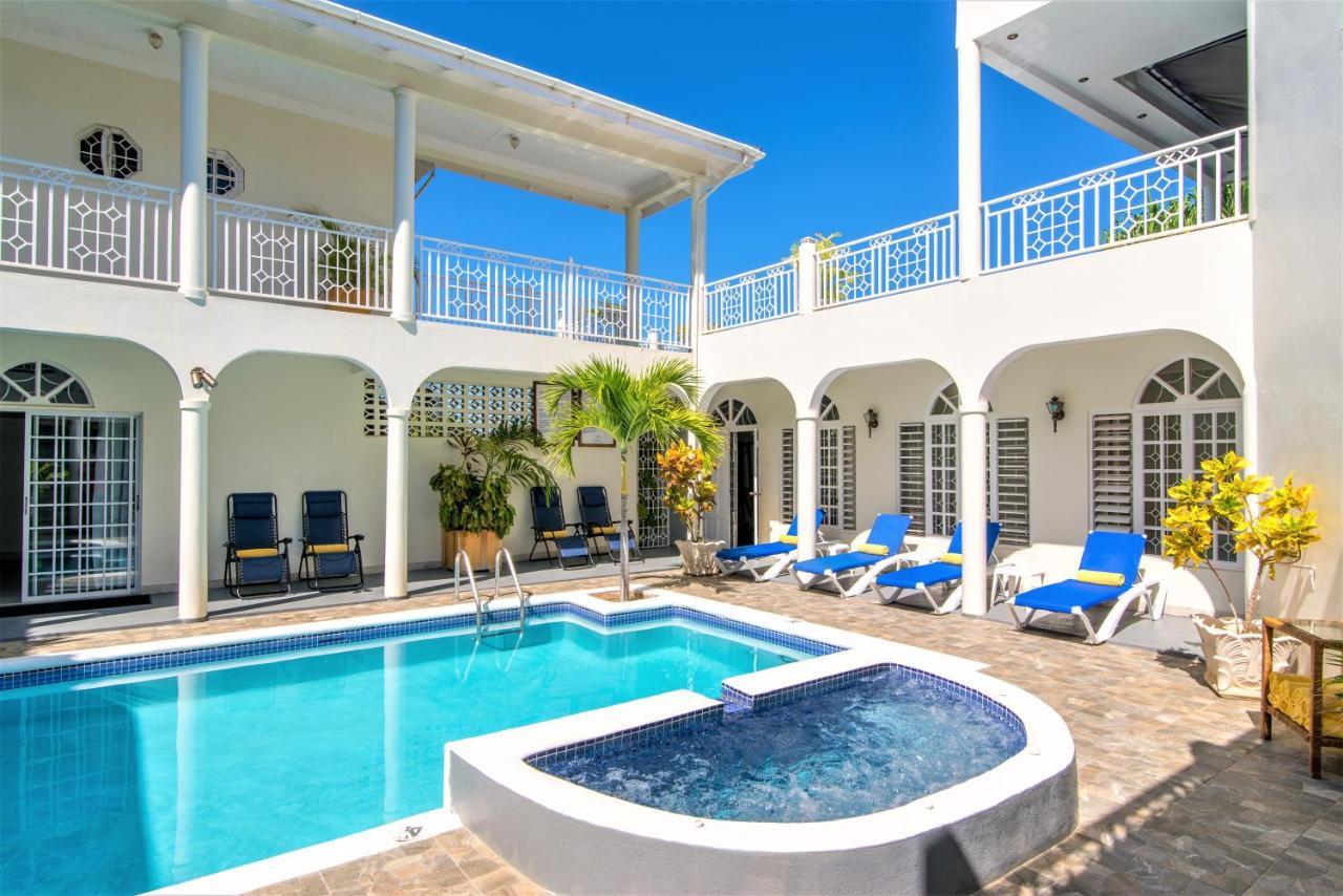 Mais Oui Villa Discovery Bay Esterno foto